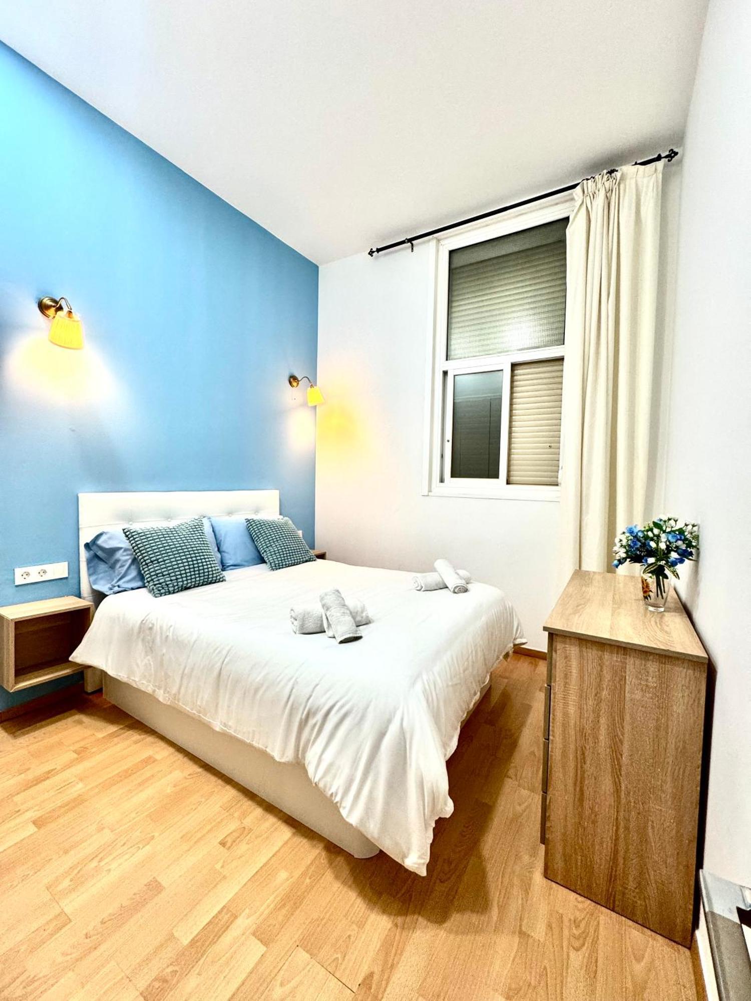 Pamis Apartament Sants, Barcelona Eksteriør bilde
